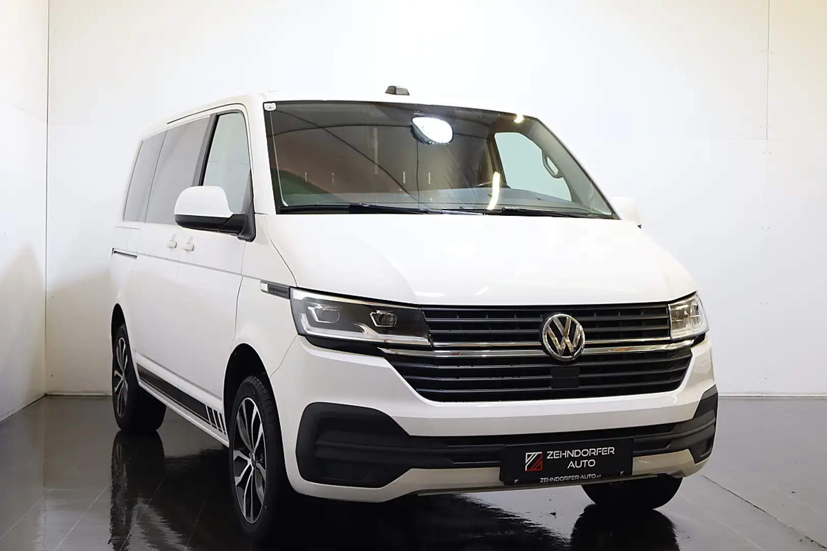 Volkswagen T6.1 Kastenwagen KR 2,0 TDI DSG | LED | SHZ | A... Weiß - 1