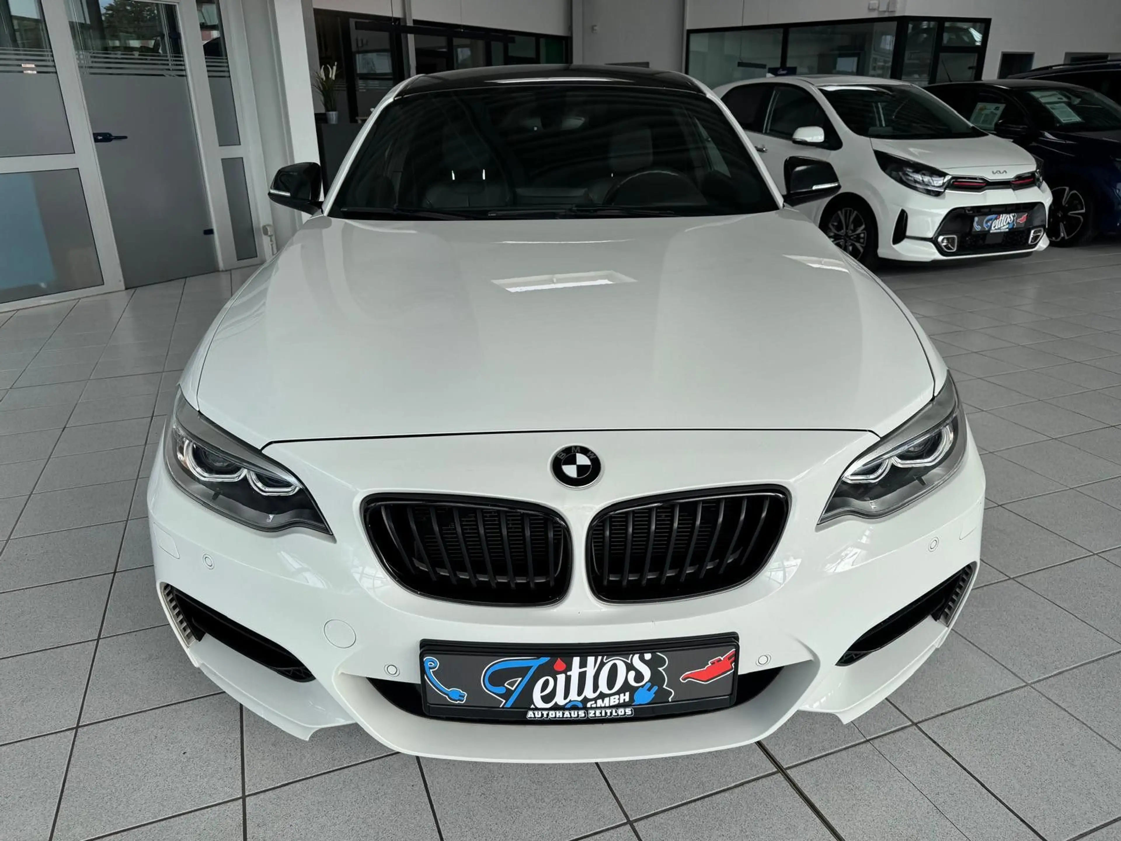 BMW 235 X-Drive *PDC*NAVI*SHZ*LEDER*XENON*ALU* — photo 6