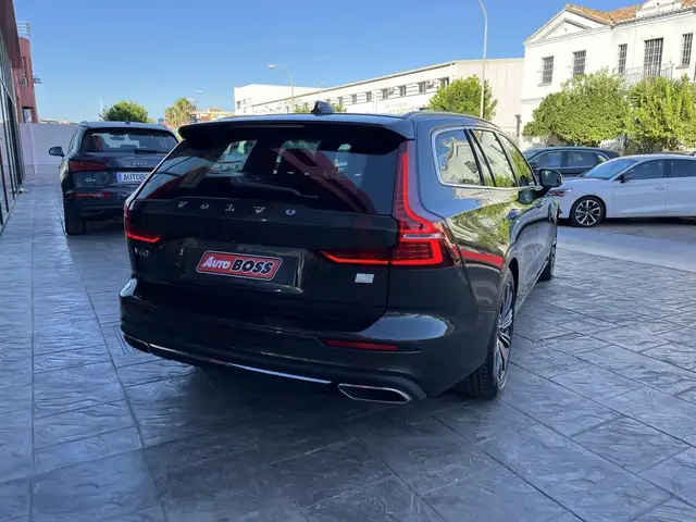 Volvo V60 view 7