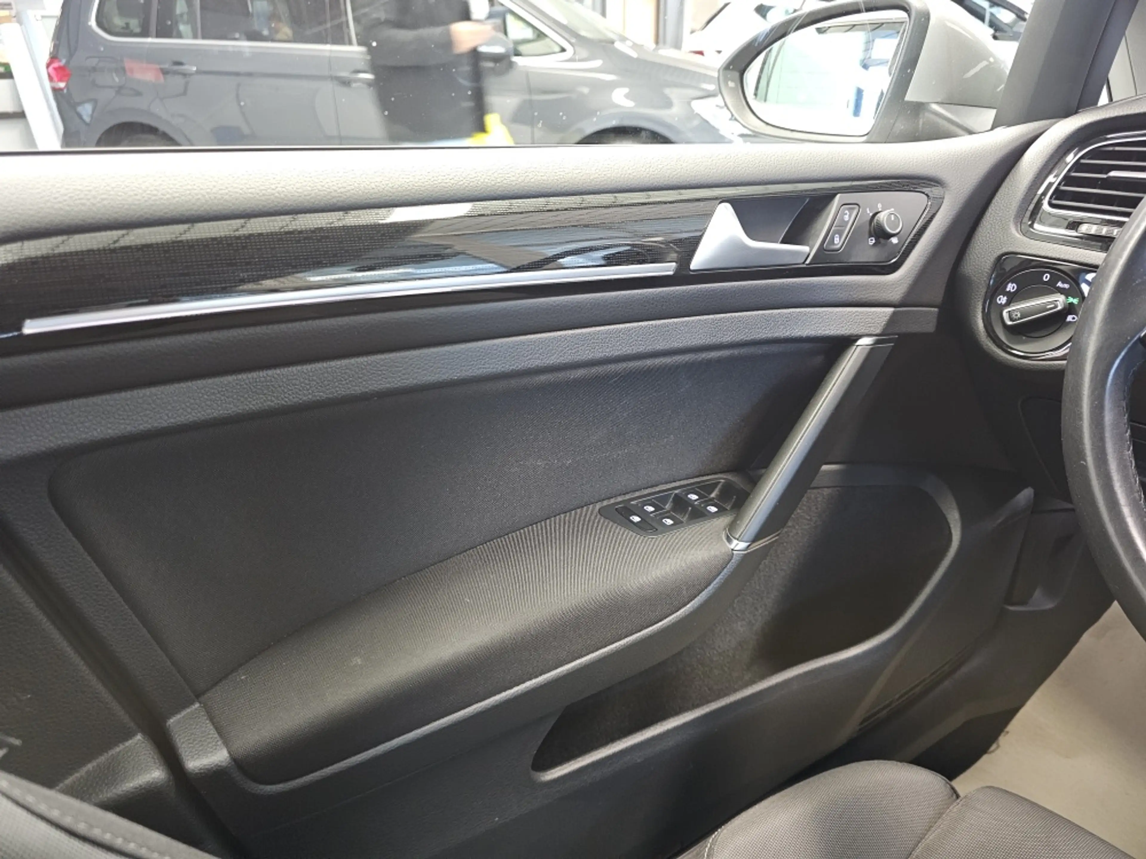Volkswagen Golf Variant Highline PDC,Navi,Sitzheizung,LED — photo 20