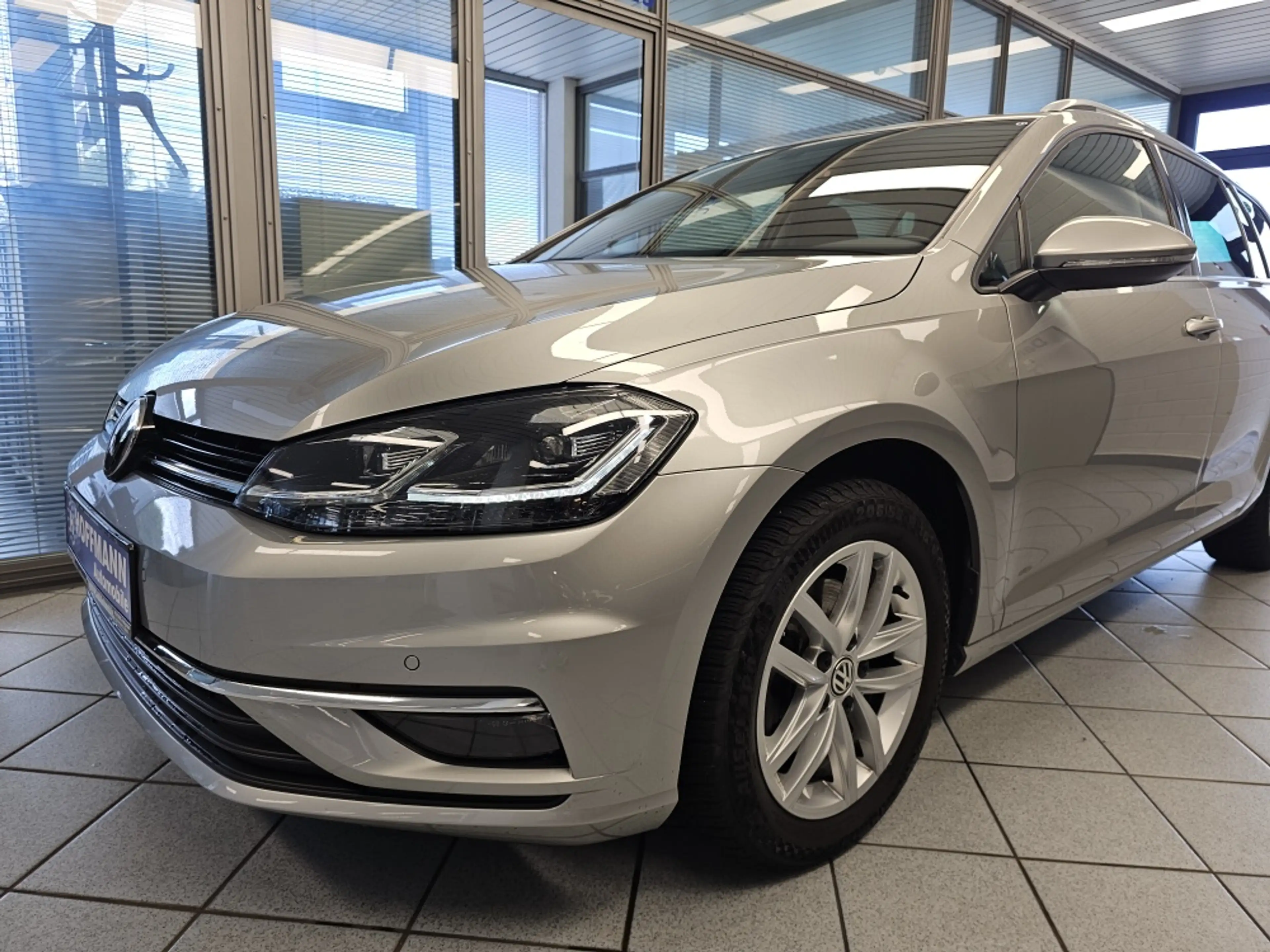 Volkswagen Golf Variant Highline PDC,Navi,Sitzheizung,LED — photo 26