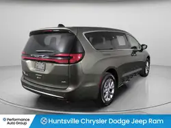 Chrysler Pacifica 2027
