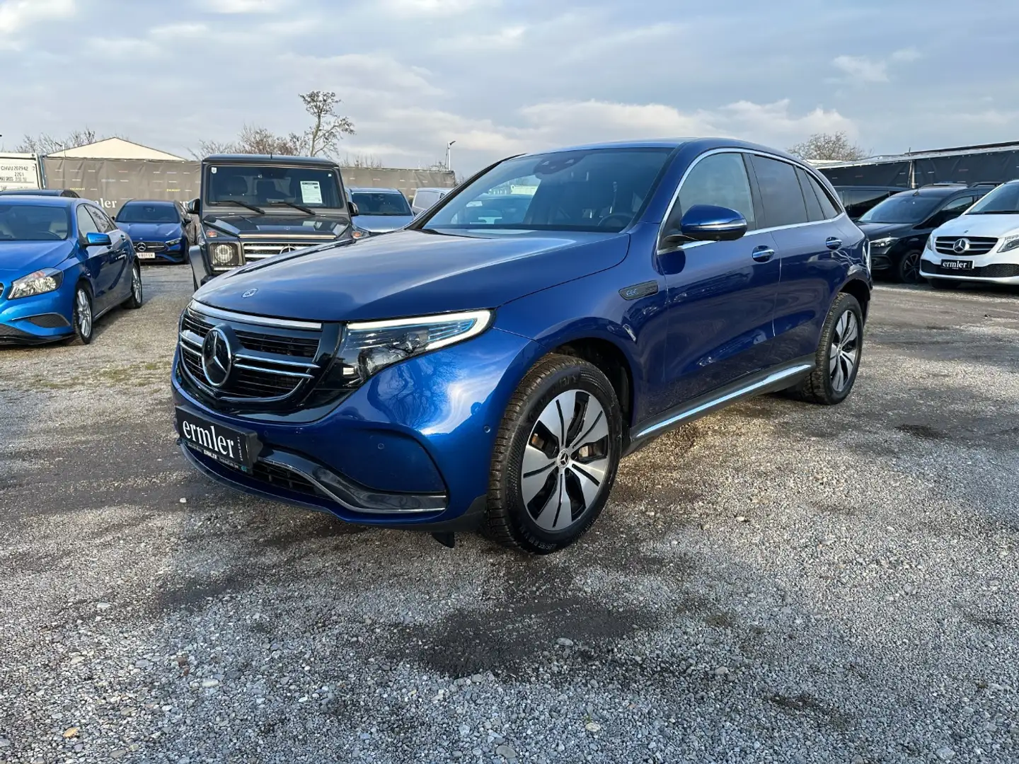 Mercedes-Benz EQC 400 4MATIC Blau - 2