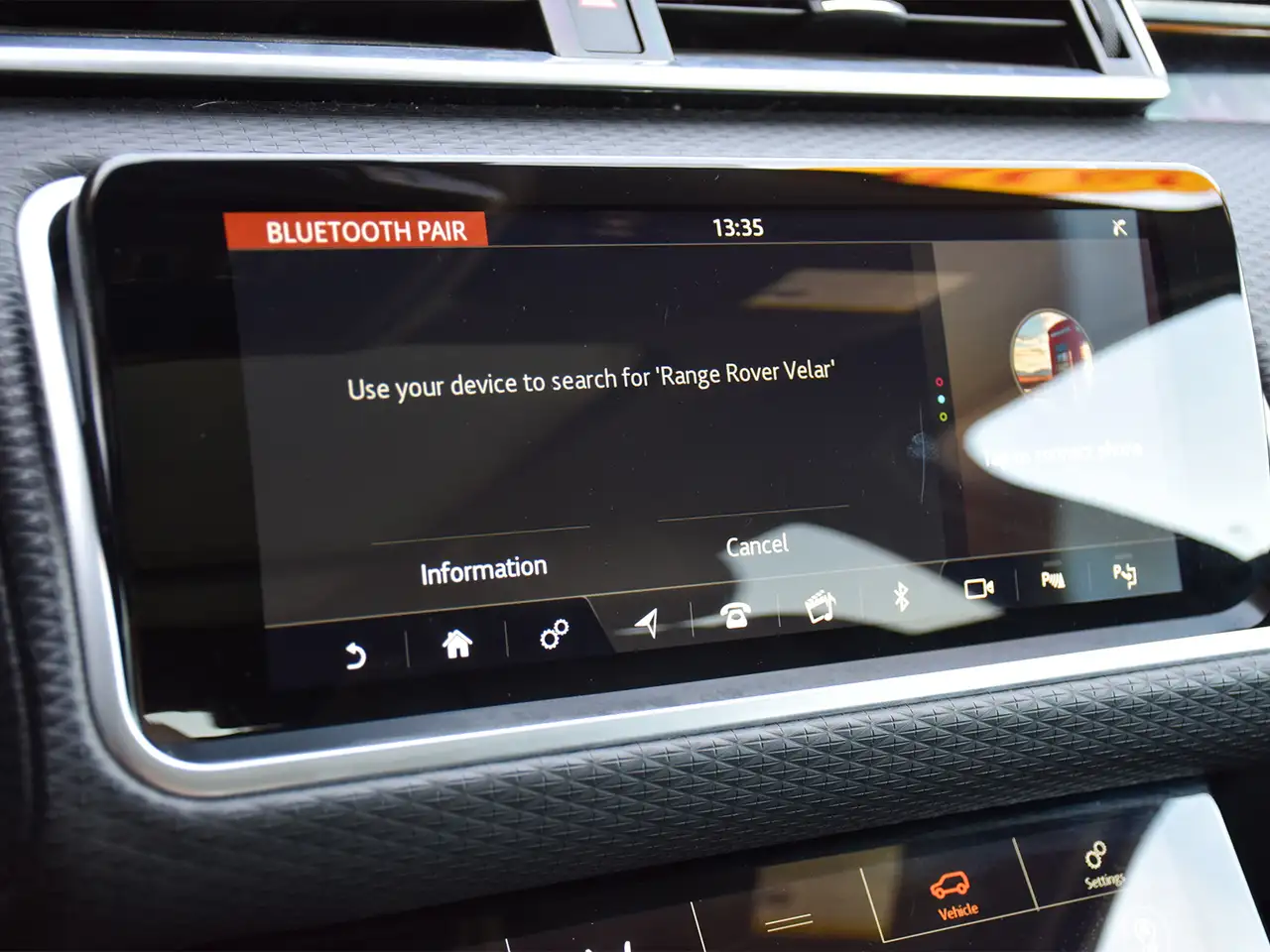 Land Rover Range Rover Velar снимка Land Rover Range Rover Velar