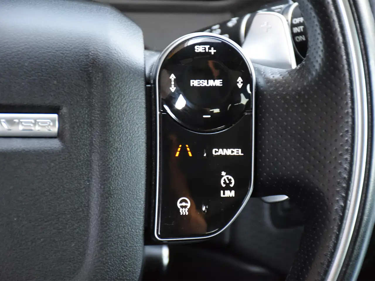 Land Rover Range Rover Velar снимка Land Rover Range Rover Velar