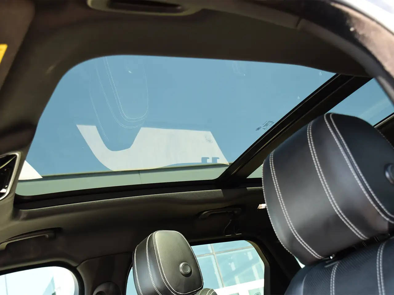 Land Rover Range Rover Velar снимка Land Rover Range Rover Velar