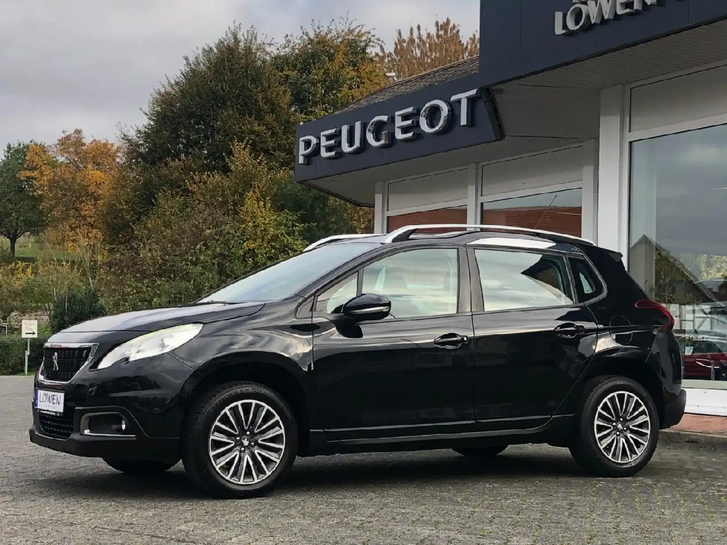 Peugeot 2008 Active Noir - 1