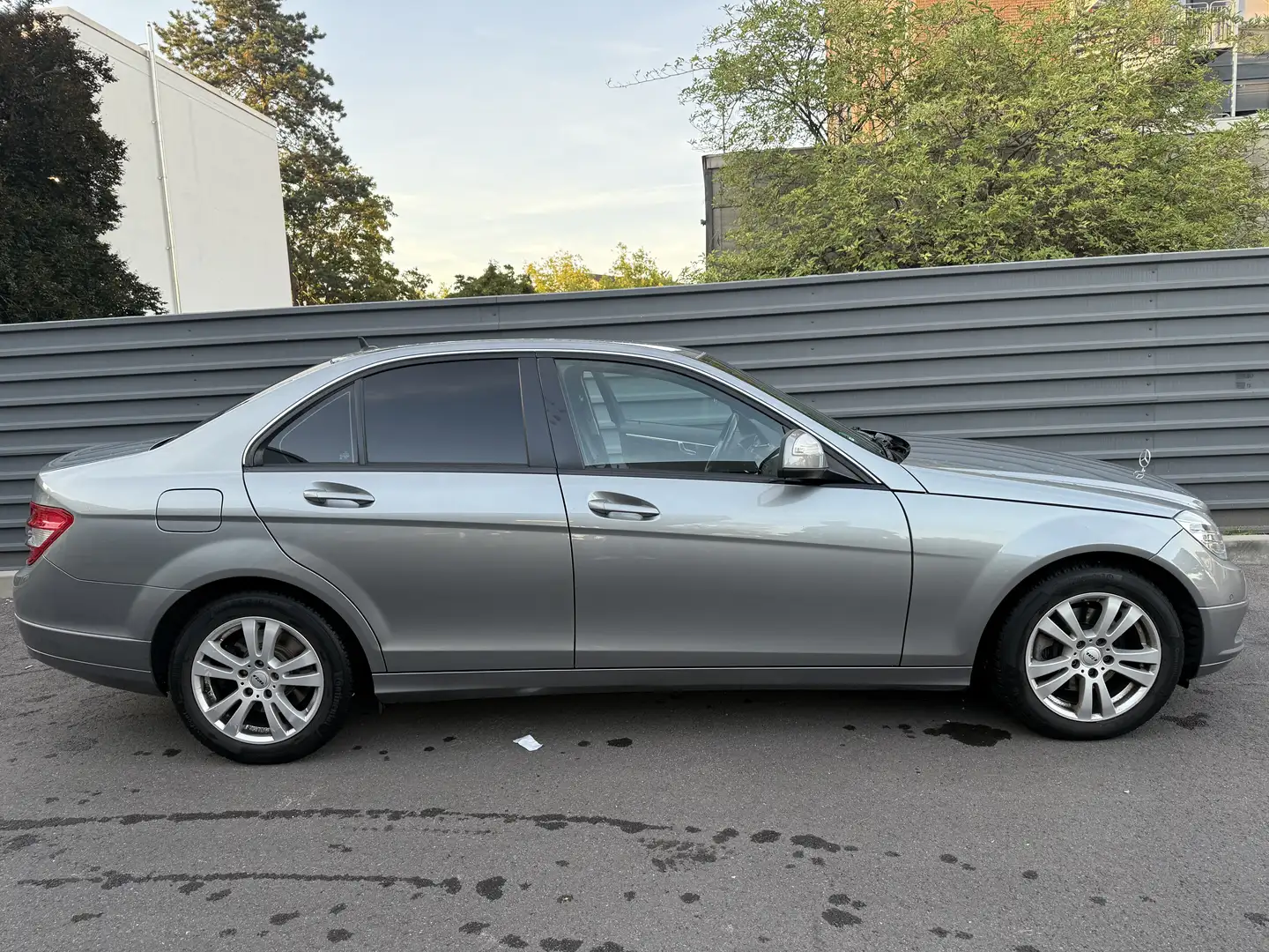 Mercedes-Benz C 200 - 2