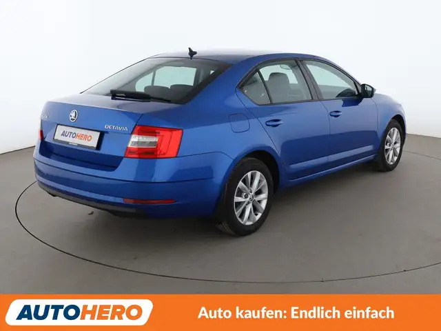 Skoda Octavia view 6