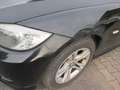 BMW 318 318 i Touring*EURO5*TÜV 09/2025/ALU/KLIMA/SHZ Černá - thumbnail 25