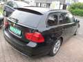 BMW 318 318 i Touring*EURO5*TÜV 09/2025/ALU/KLIMA/SHZ Černá - thumbnail 4