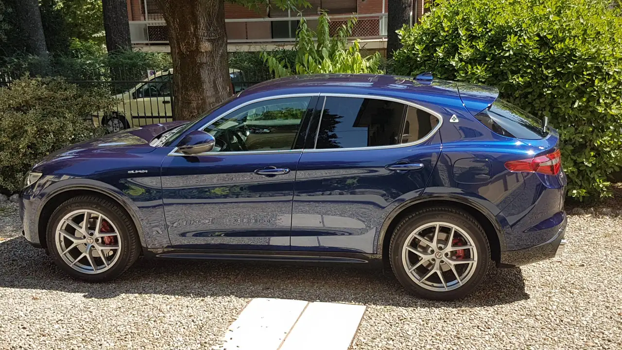 Alfa Romeo Stelvio 2021