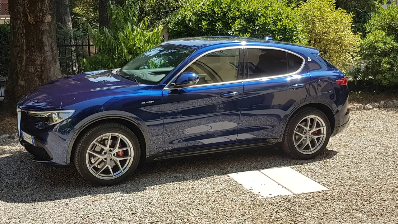 Alfa Romeo Stelvio 2021
