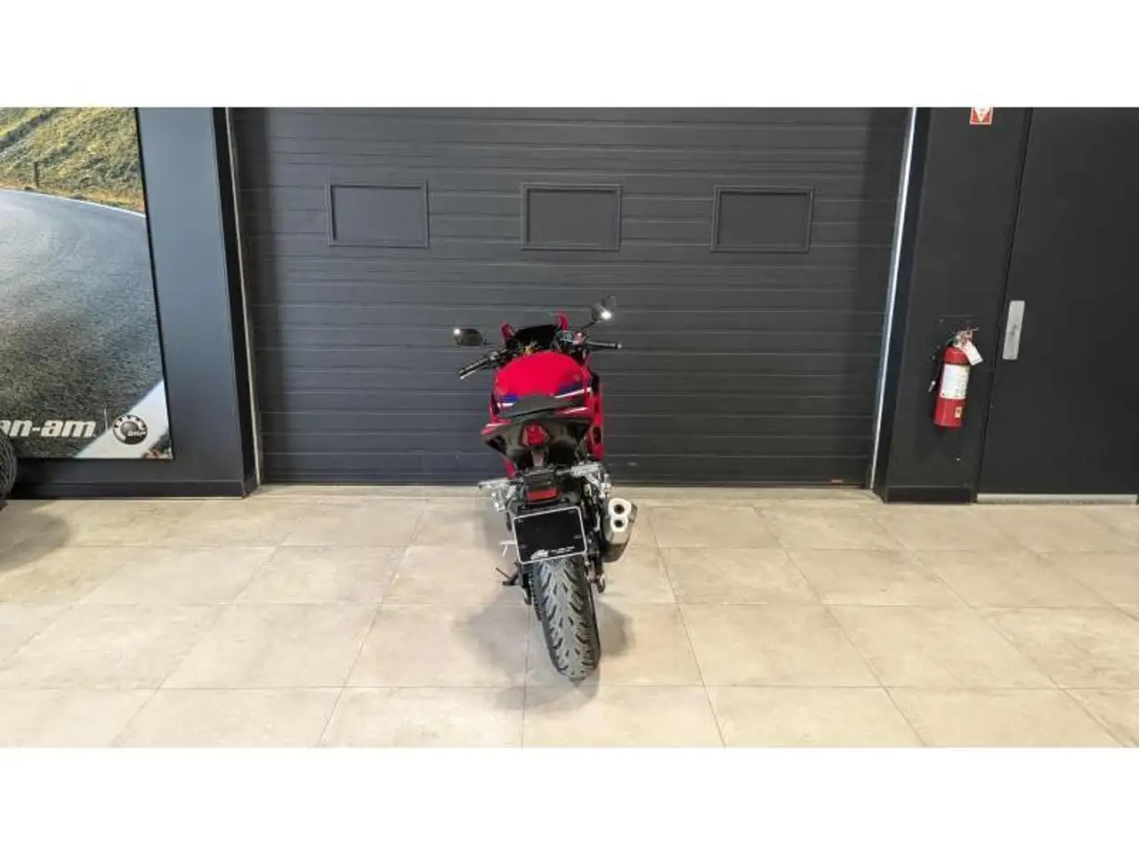 2024 Honda CBR 500 R | $ 7,399 | 3,337 km Street/Standard for sale