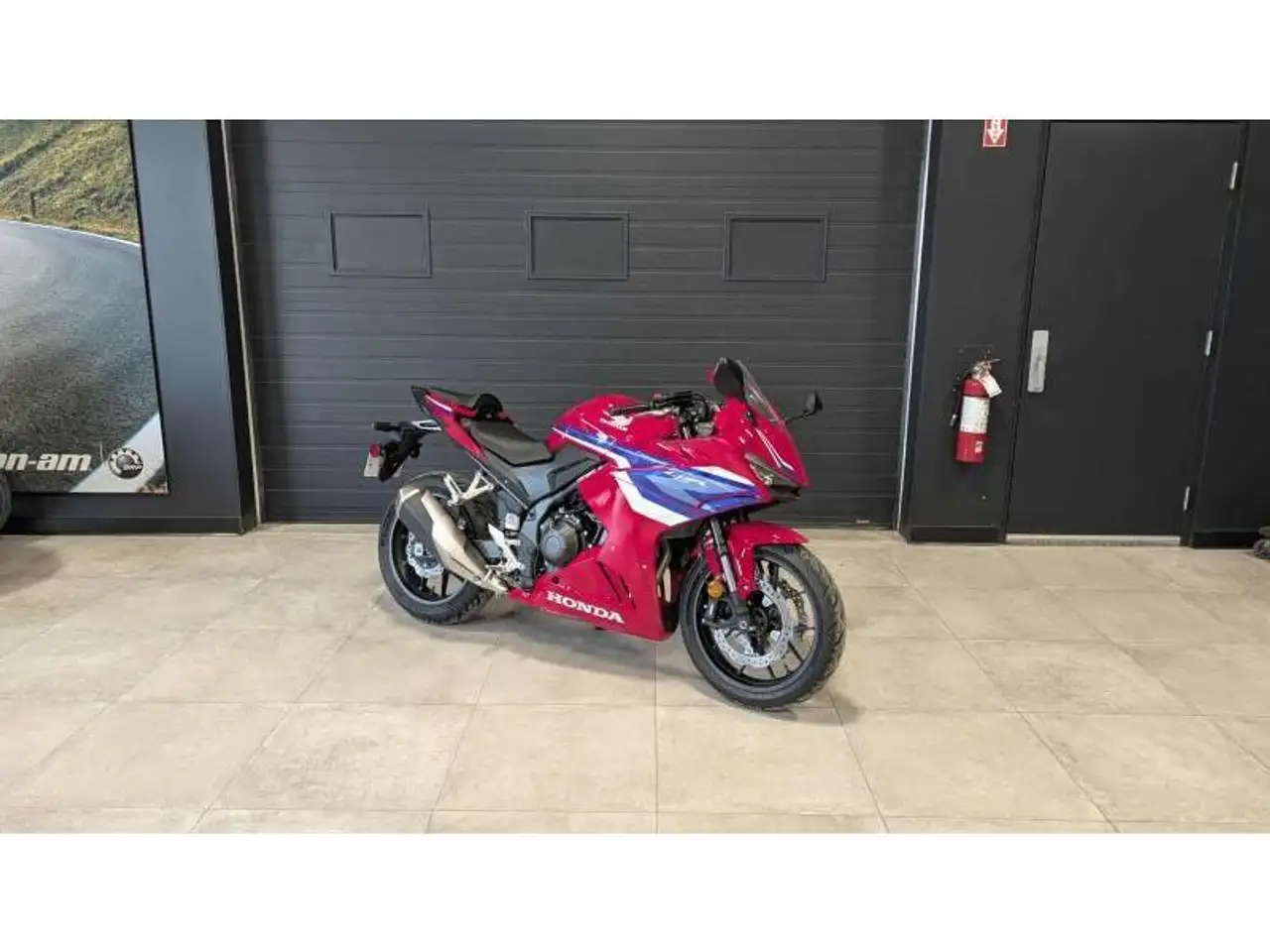 2024 Honda CBR 500 R | $ 7,399 | 3,337 km Street/Standard for sale