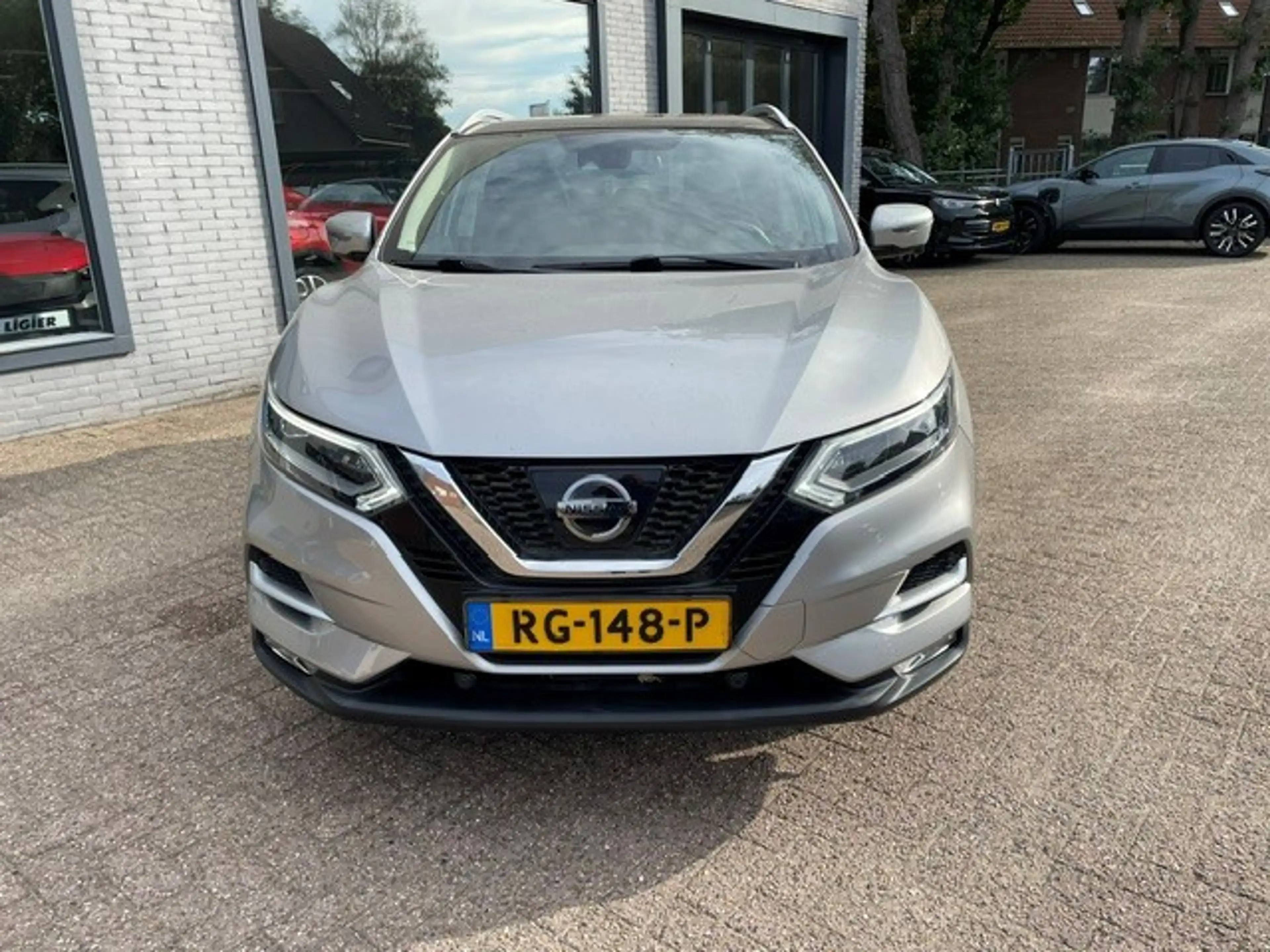 Nissan Qashqai 1.2 Tekna + | Pano dak | Half leer | 360 Camera — photo 5