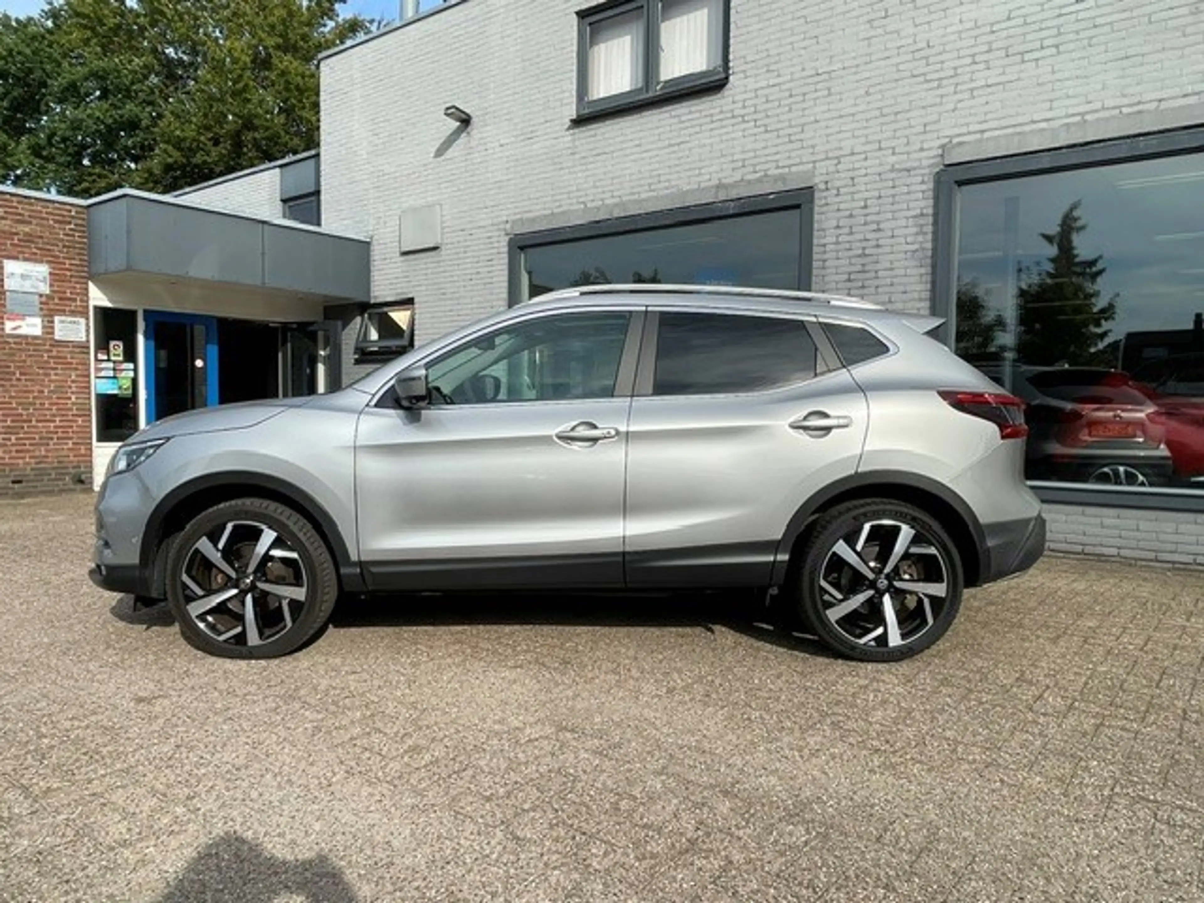 Nissan Qashqai 1.2 Tekna + | Pano dak | Half leer | 360 Camera — photo 7