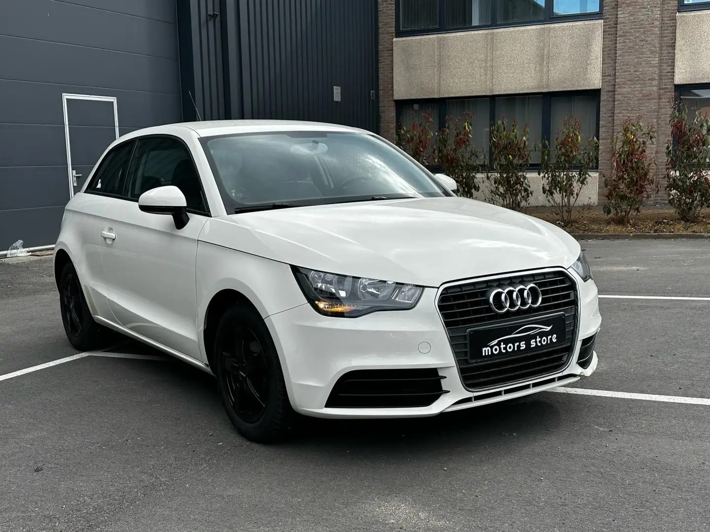 Audi A1 1.2 TFSI Ambition//24277 km  //GARANTIE 12 MOIS Blanc - 2