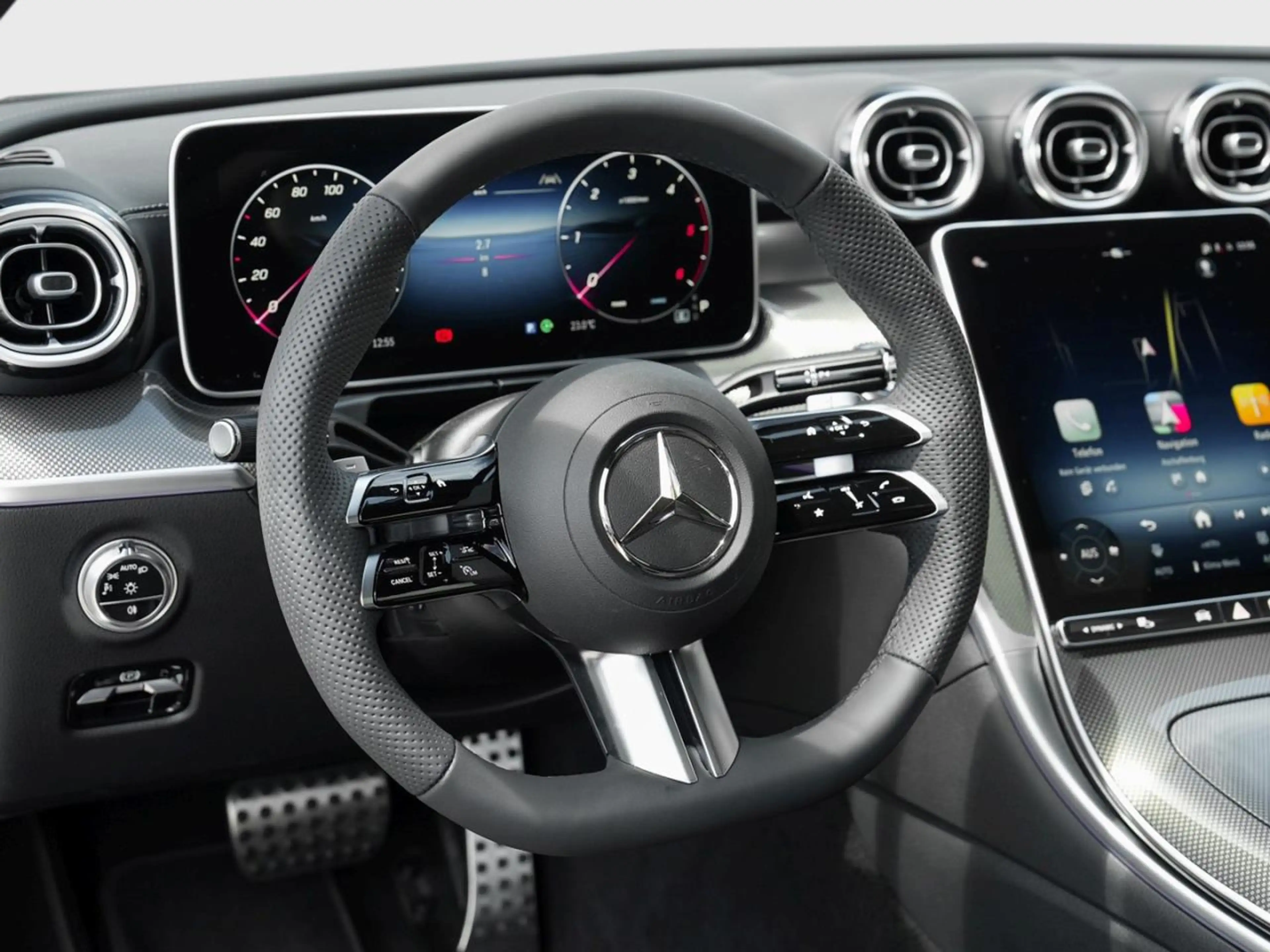 Mercedes-Benz CLE 220 d Coupé AMG Night Distronic Panorama 360° — photo 8
