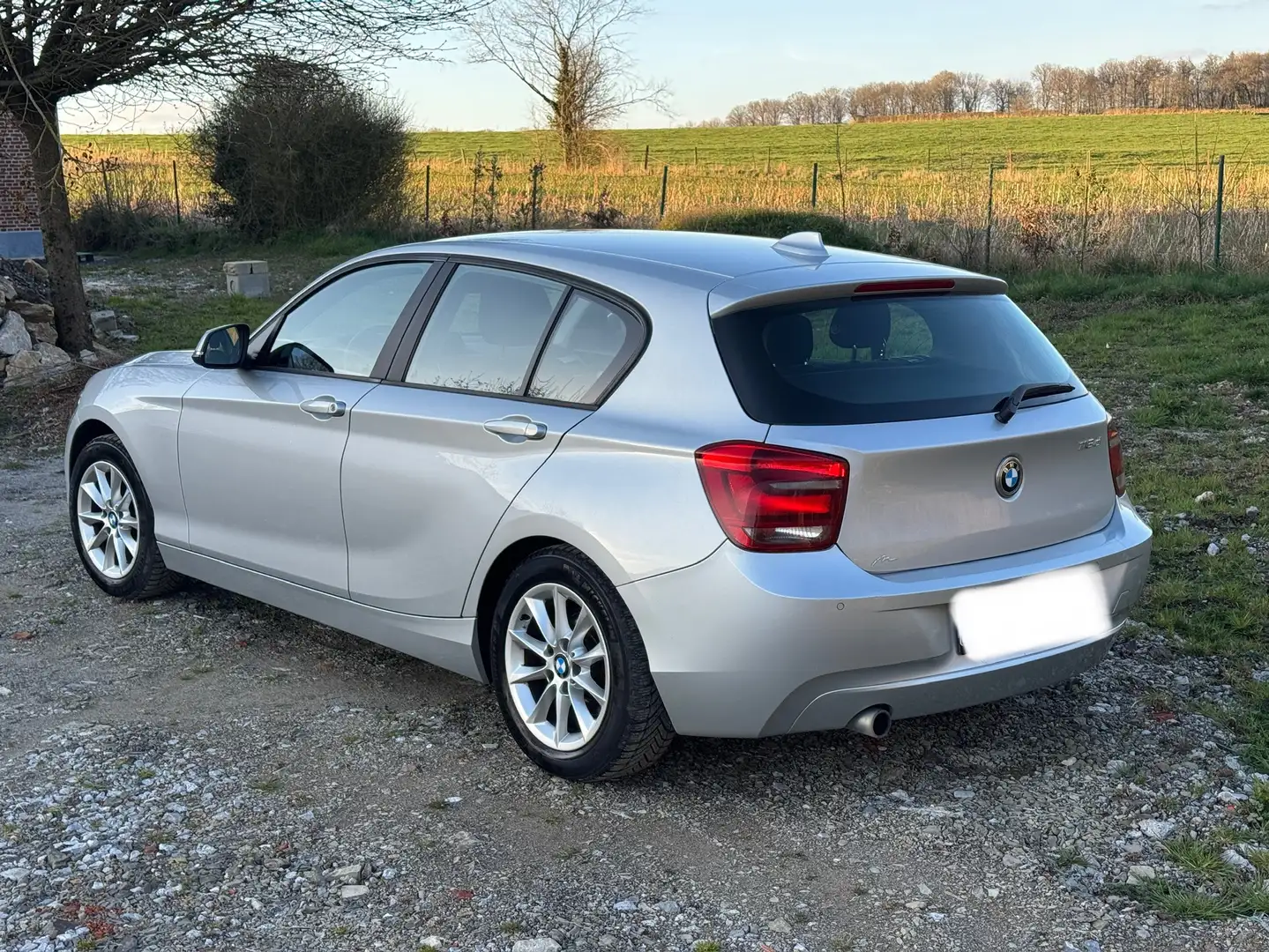 BMW 116 116 d EfficientDynamics Edition Zilver - 2