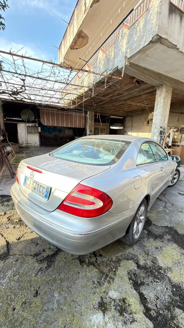Mercedes-Benz CLK 270 CLK Coupe 270 cdi Avantgarde Silber - 2