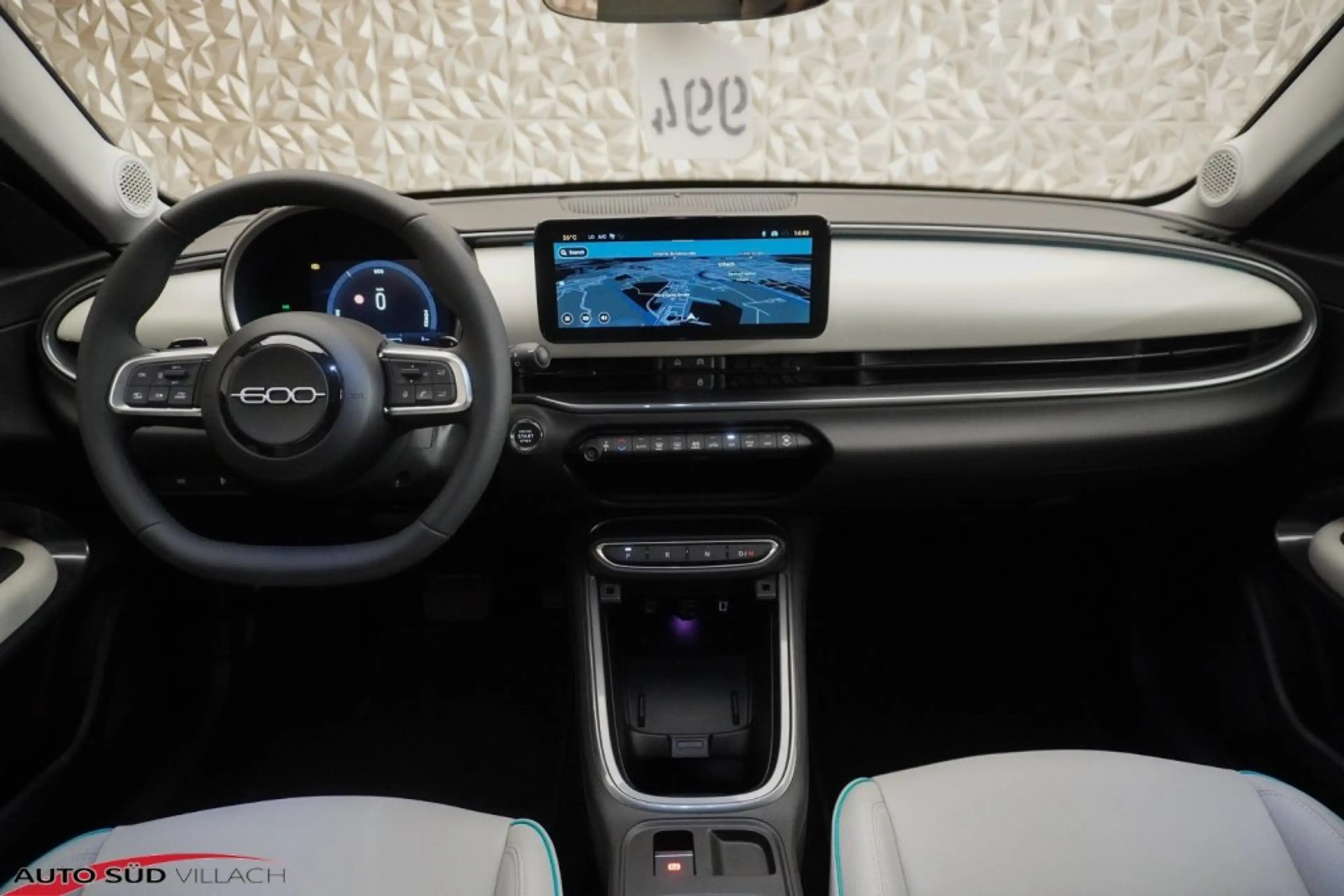 Fiat 600 Hybrid LA PRIMA 110 — photo 12