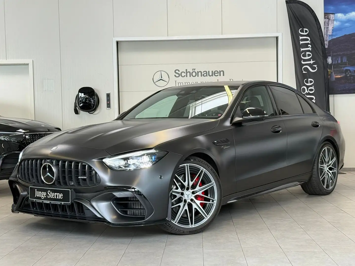 Mercedes-Benz C 63 AMG C 63 S E CARBON+MAGNO+AERO+DRIVERS PACK+NIGHT II Сірий - 1