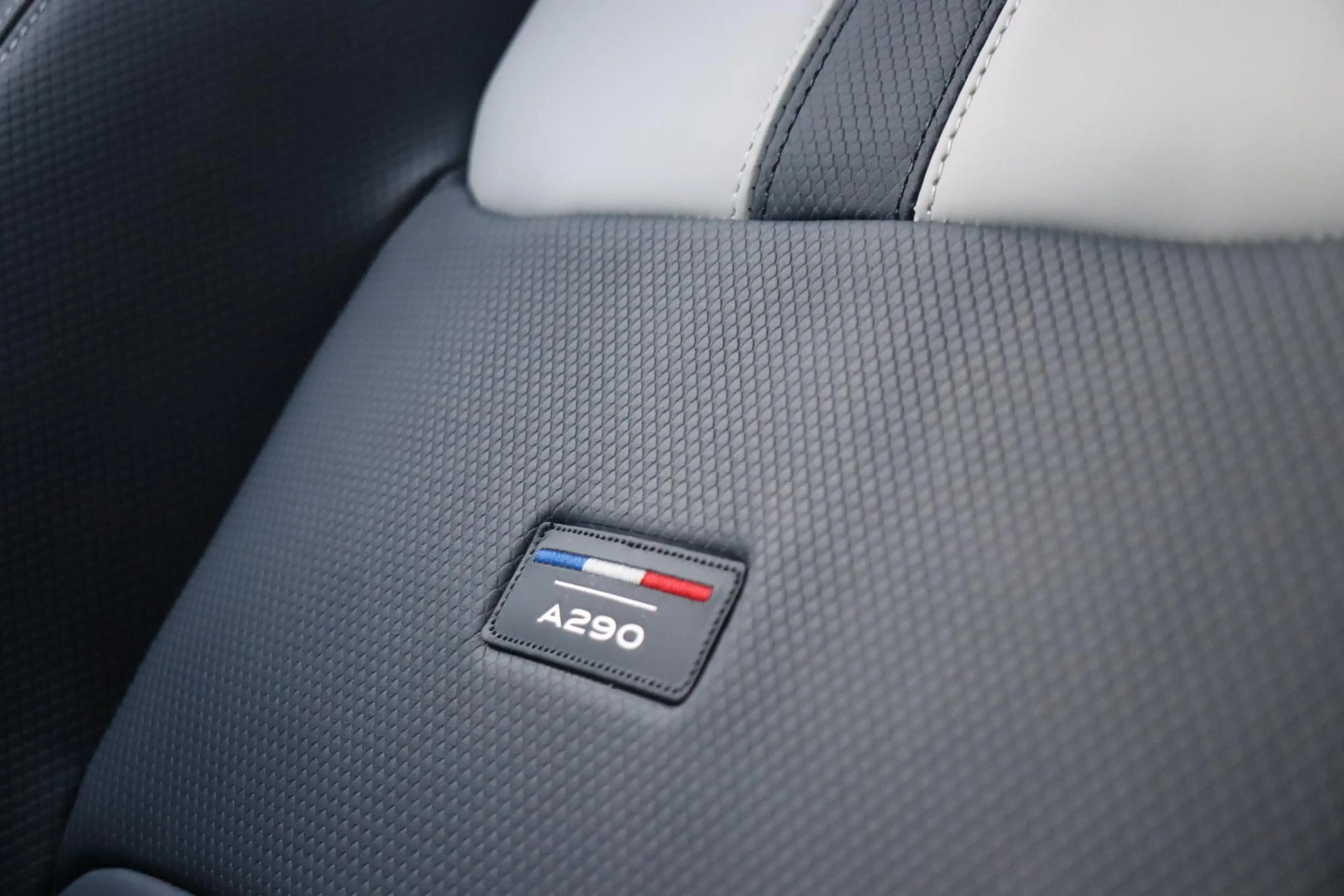 Alpine A290 GTS 52 kWh | DEVIALET AUDIO | Stoel & stuurverwarm — photo 42