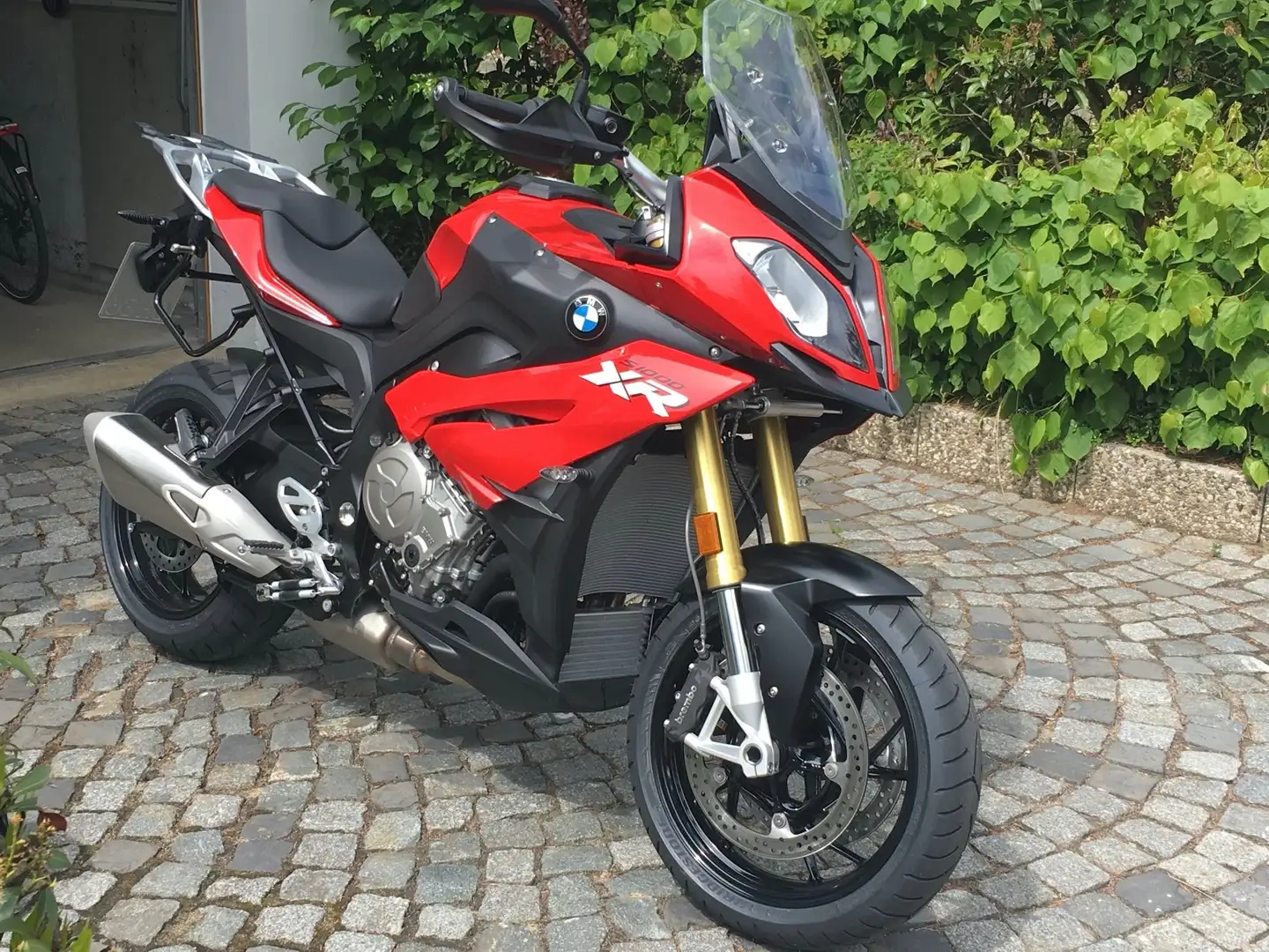 BMW S 1000 XR Rot - 2