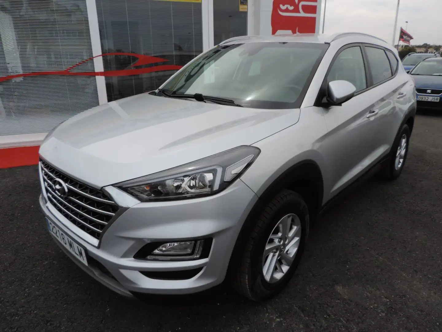 Hyundai TUCSON 1.6CRDI Tecno 4x2 DT 136 Argent - 2