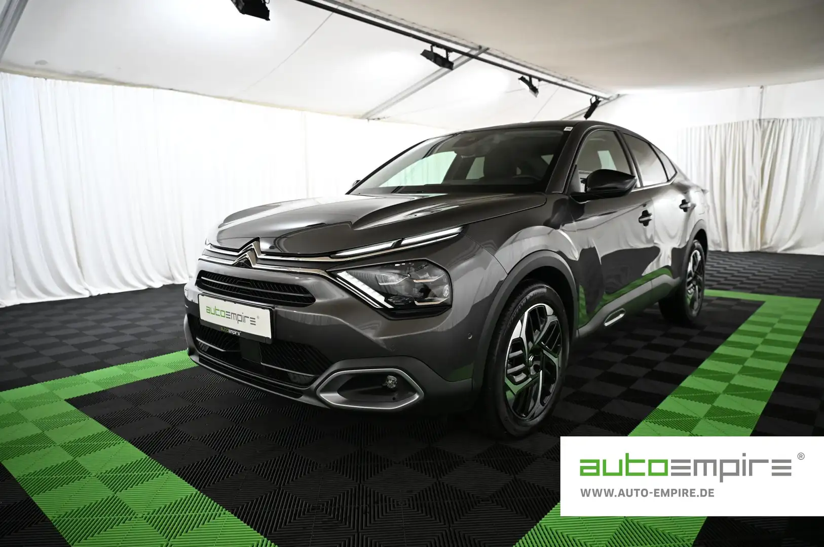 Citroen C4 1.2 PT EAT8 130 MAX LED/NAV/SOUND/PANO/H-UP/18/C4X Gris - 1