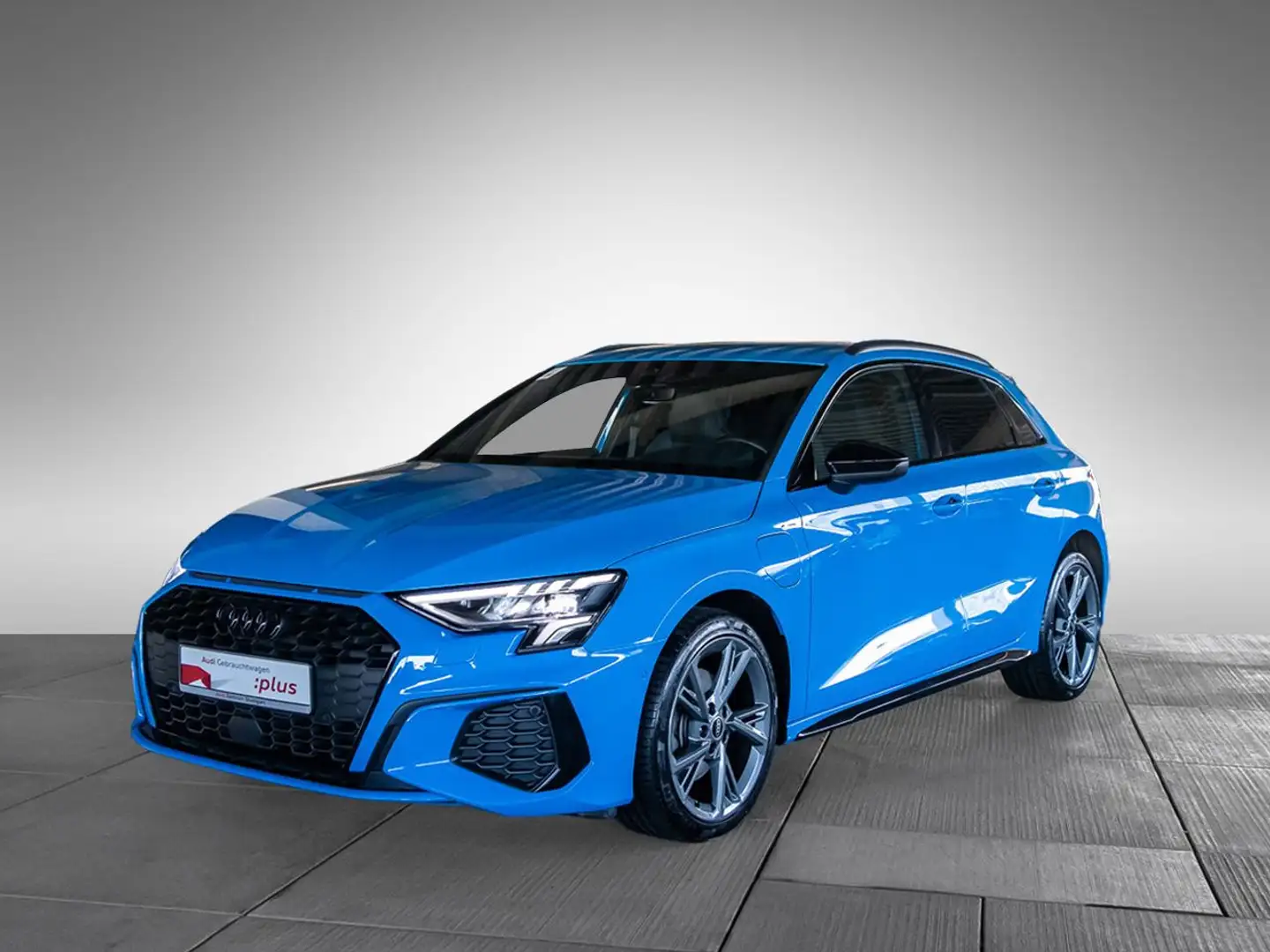 Audi A3 40 TFSI e S line AHK LED Kamera B&O Blau - 2