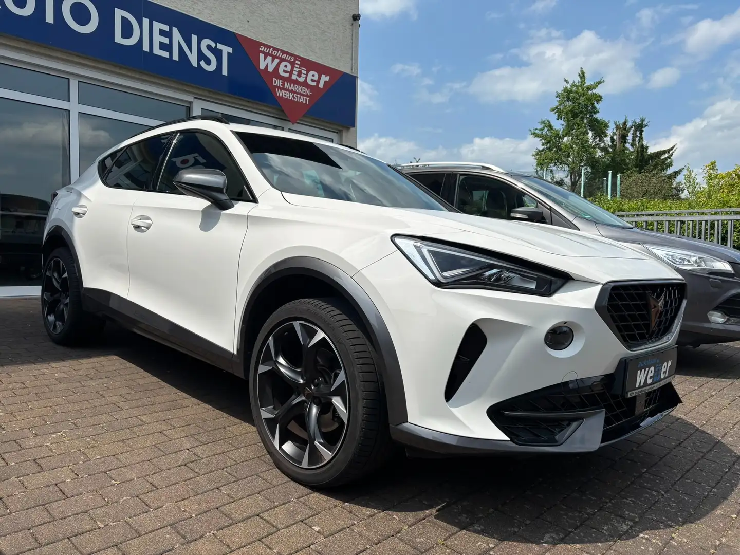 CUPRA Formentor KAMERA*CARPLAY*PANO-DACH*El.Heckklappe*ACC*uvm Weiß - 2