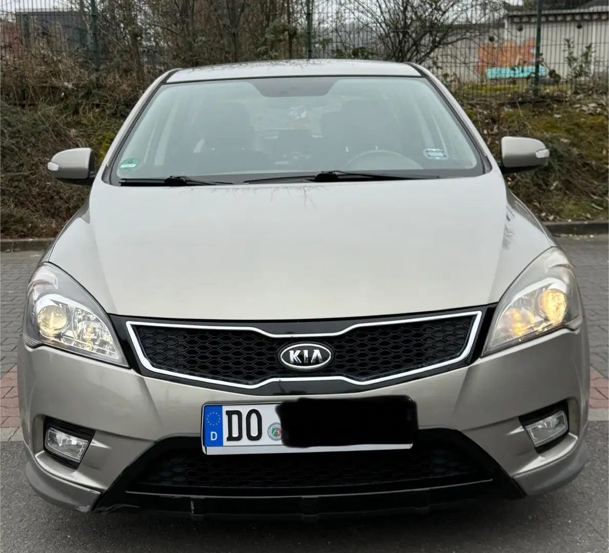 Kia Ceed / cee'd 1.6 CRDi ISG Spirit - 1