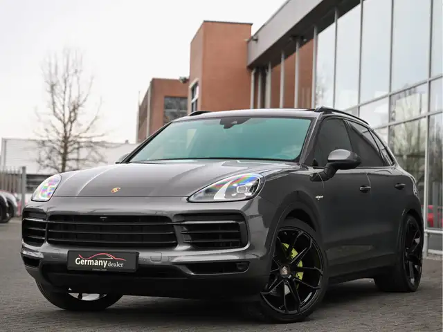Porsche Cayenne 3.0 E-Hybrid Lucht Pano Zetels 22-inch 360-Cam Spo