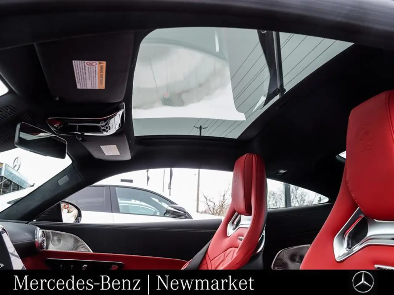 Mercedes-Benz AMG GT снимка Mercedes-Benz AMG GT