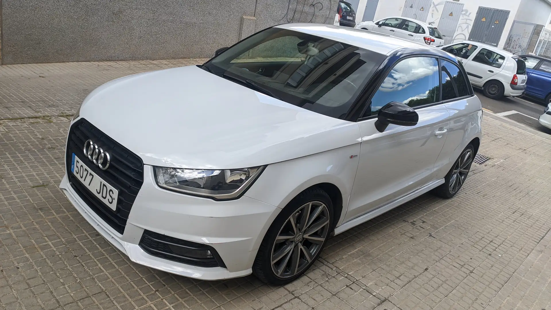 Audi A1 A1 1.4TDI ultra Adrenalin2 S tronic Adrenalin2 Blanco - 1