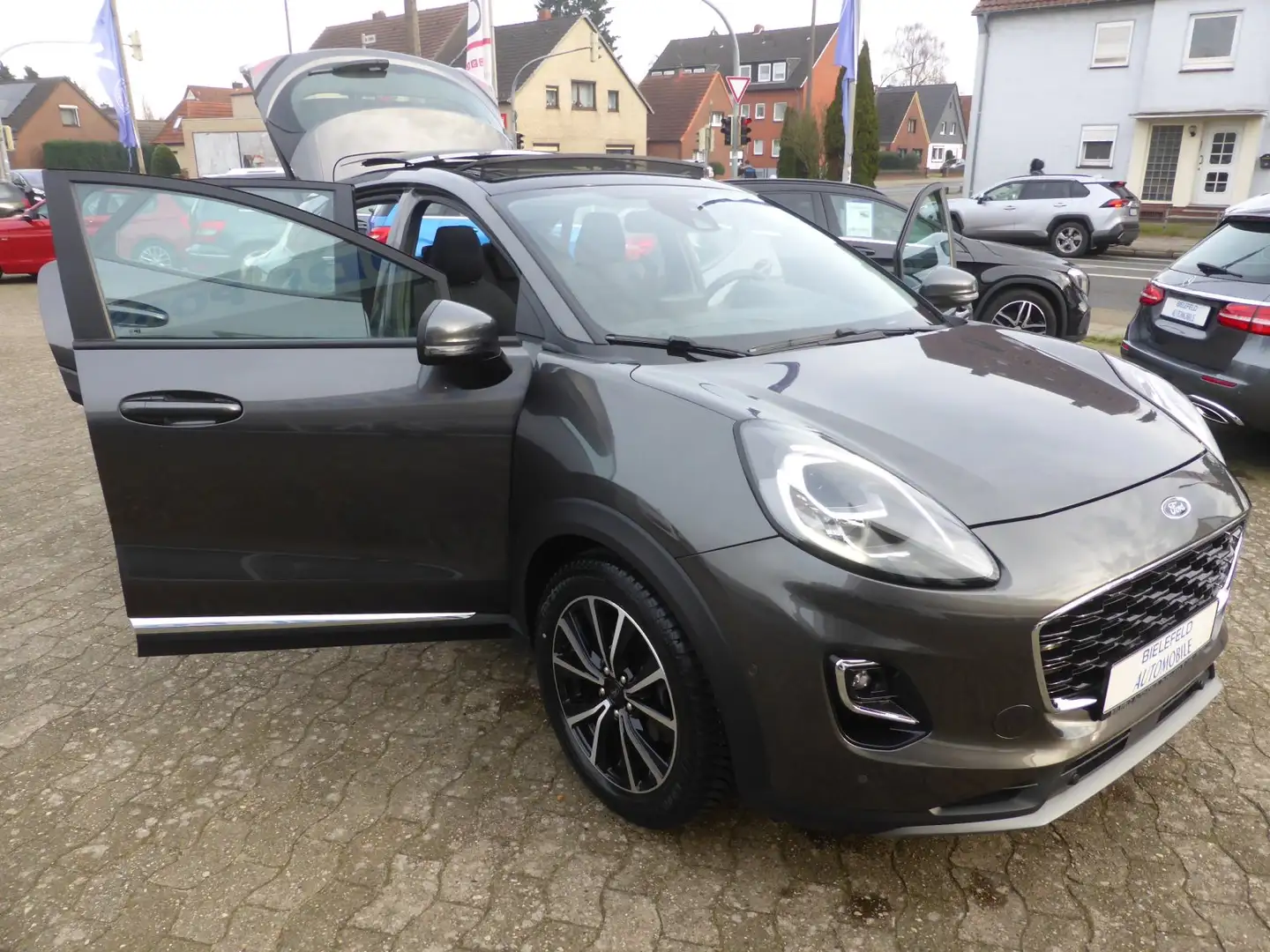 Ford Puma 1.0 EcoBoost OPF Mild Hybrid Titanium Panorama/LED Grau - 1