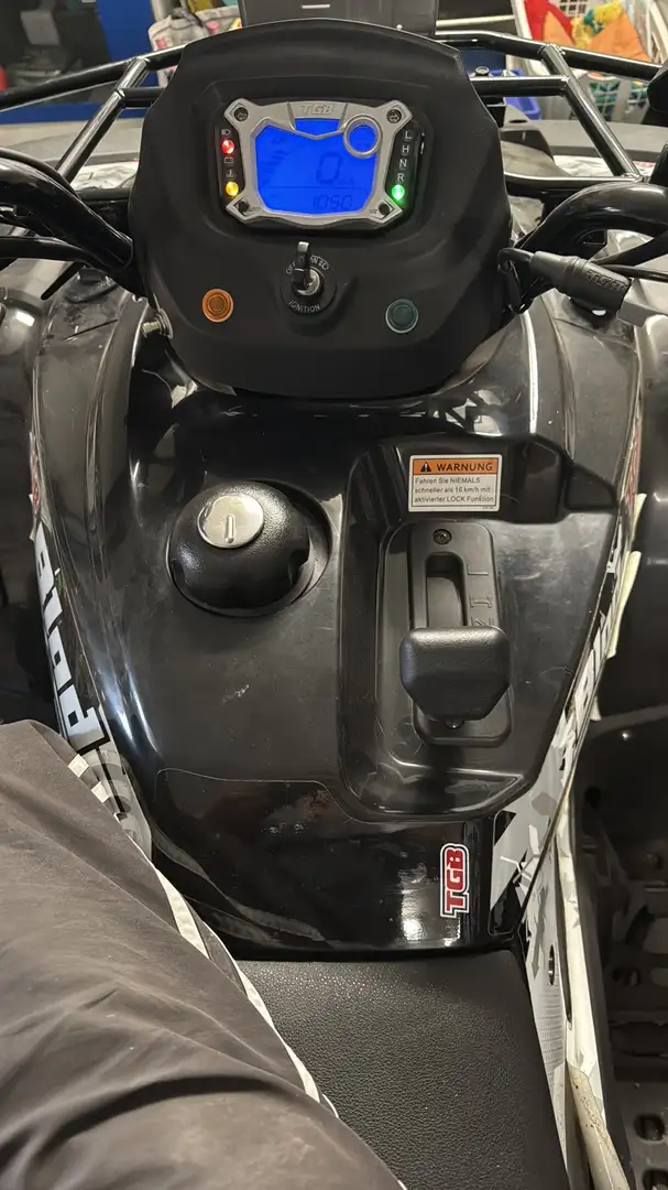 TGB Blade 550 EFI LT 4x4 IRS Noir - 2