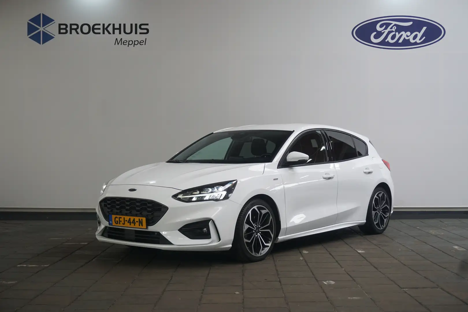 Ford Focus 1.5 EcoBoost ST Line Business | Adaptive Cruise | Wit - 2