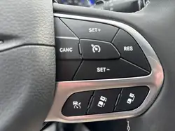 Chrysler Grand Caravan 2027 — фото 22