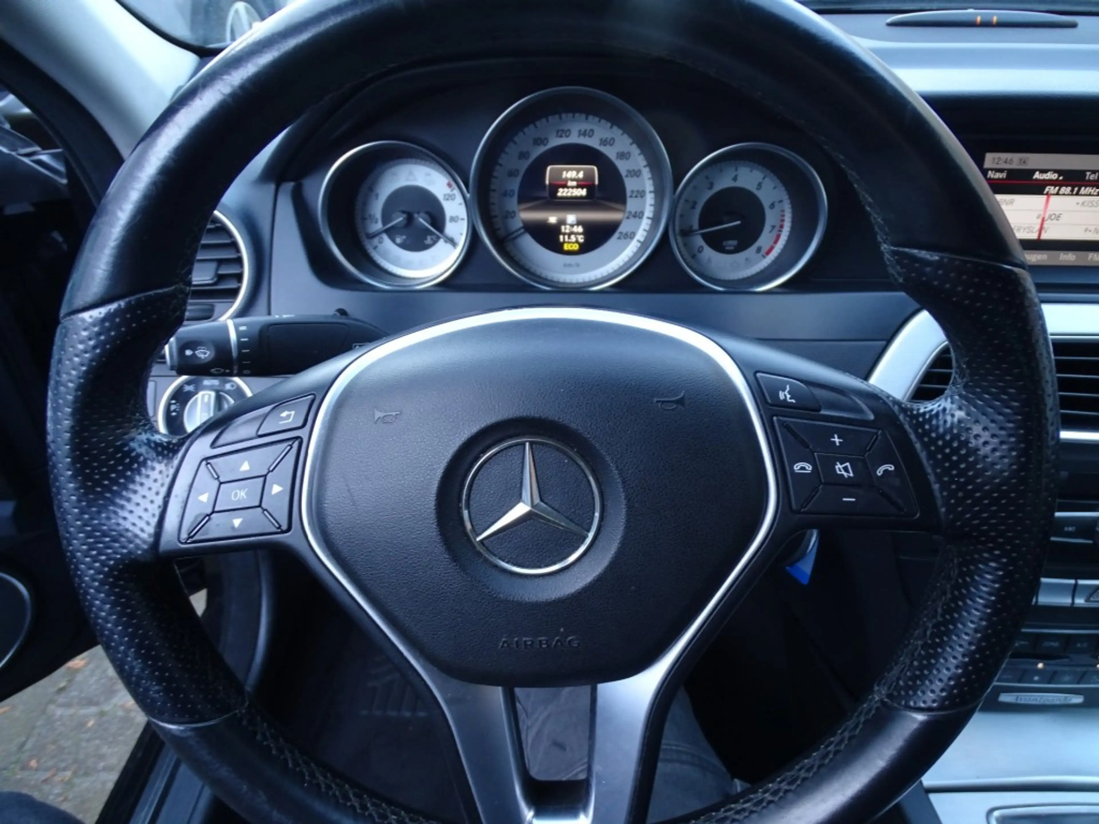 Mercedes-Benz C 180 180 AMB. AVANTGARDE-Navi-Blth-Cruise-Hlf Leer-Led — photo 9