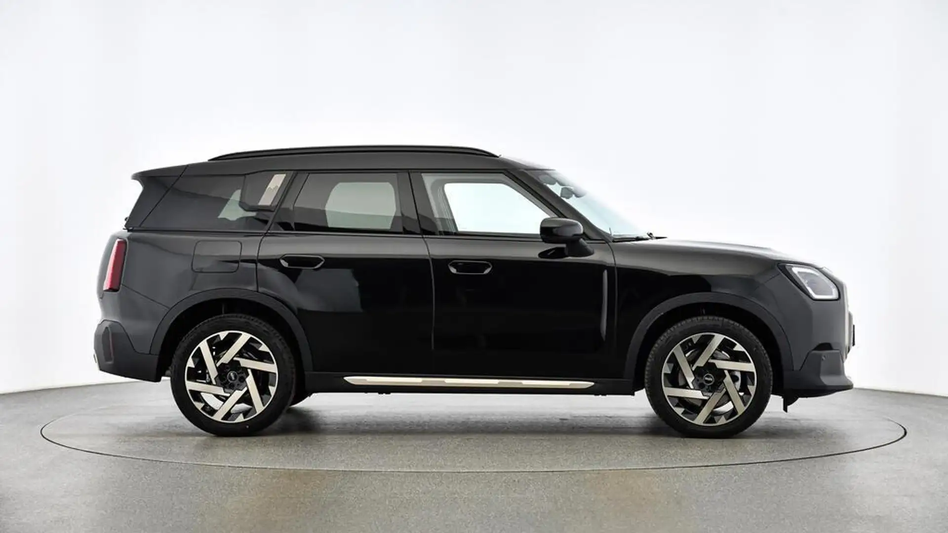 MINI Countryman C Favoured Trim Noir - 2