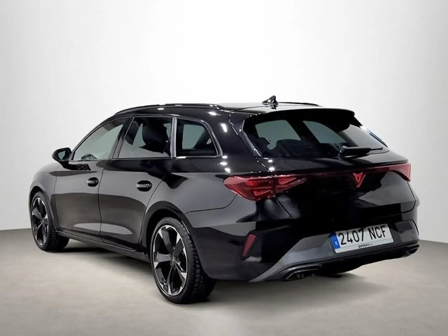 CUPRA Leon 1.5 TSI 110Kw Negro - 2