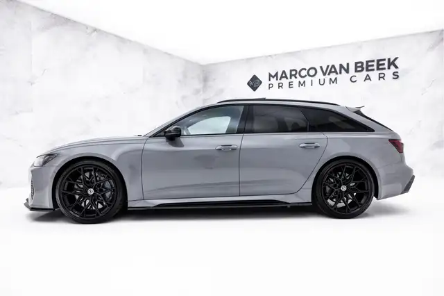 Audi RS6 view 5
