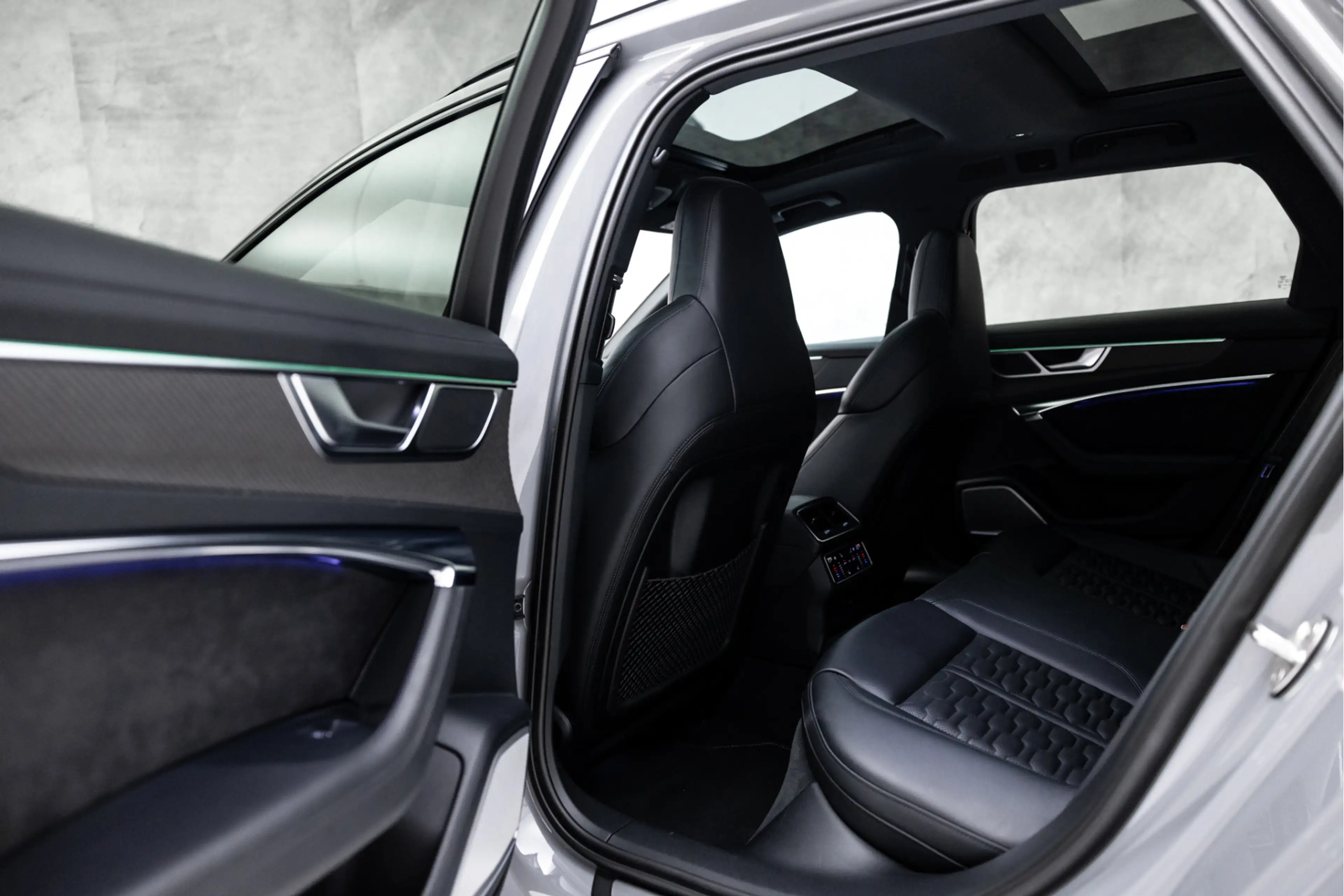 Audi RS6 Avant 4.0 TFSI Quattro | Dynamic+ | Pano | Nardo | — photo 15