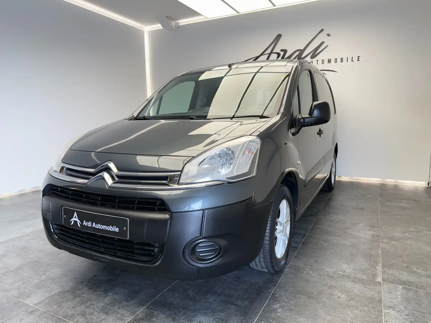 Citroen Berlingo 1.6 HDi*AIRCO*GARANTIE 12 MOIS* Gris - 1