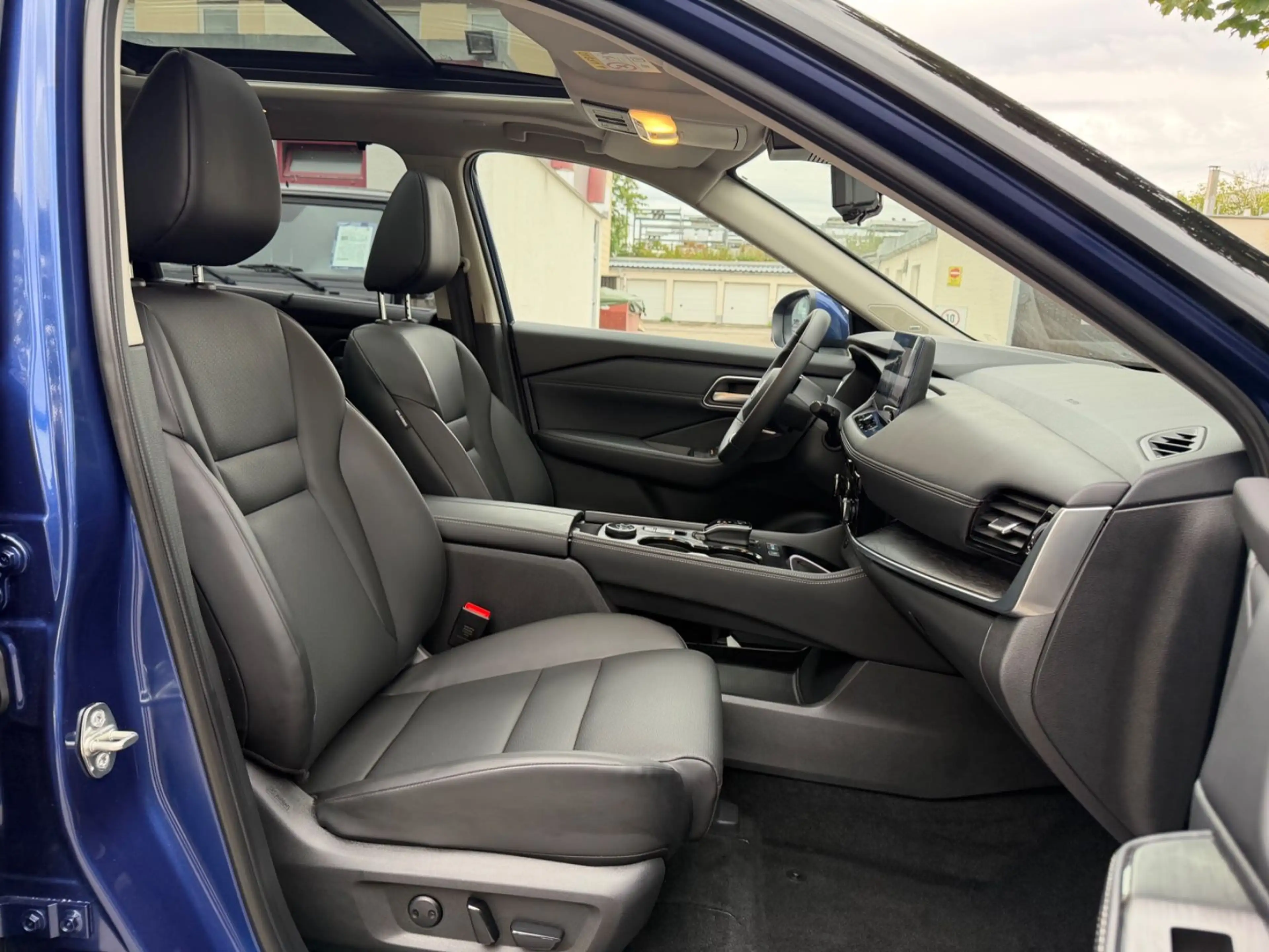 Nissan X-Trail Tekna 1.5 VC-T e-4ORCE/HUP/Pano/Kam./20" — photo 14