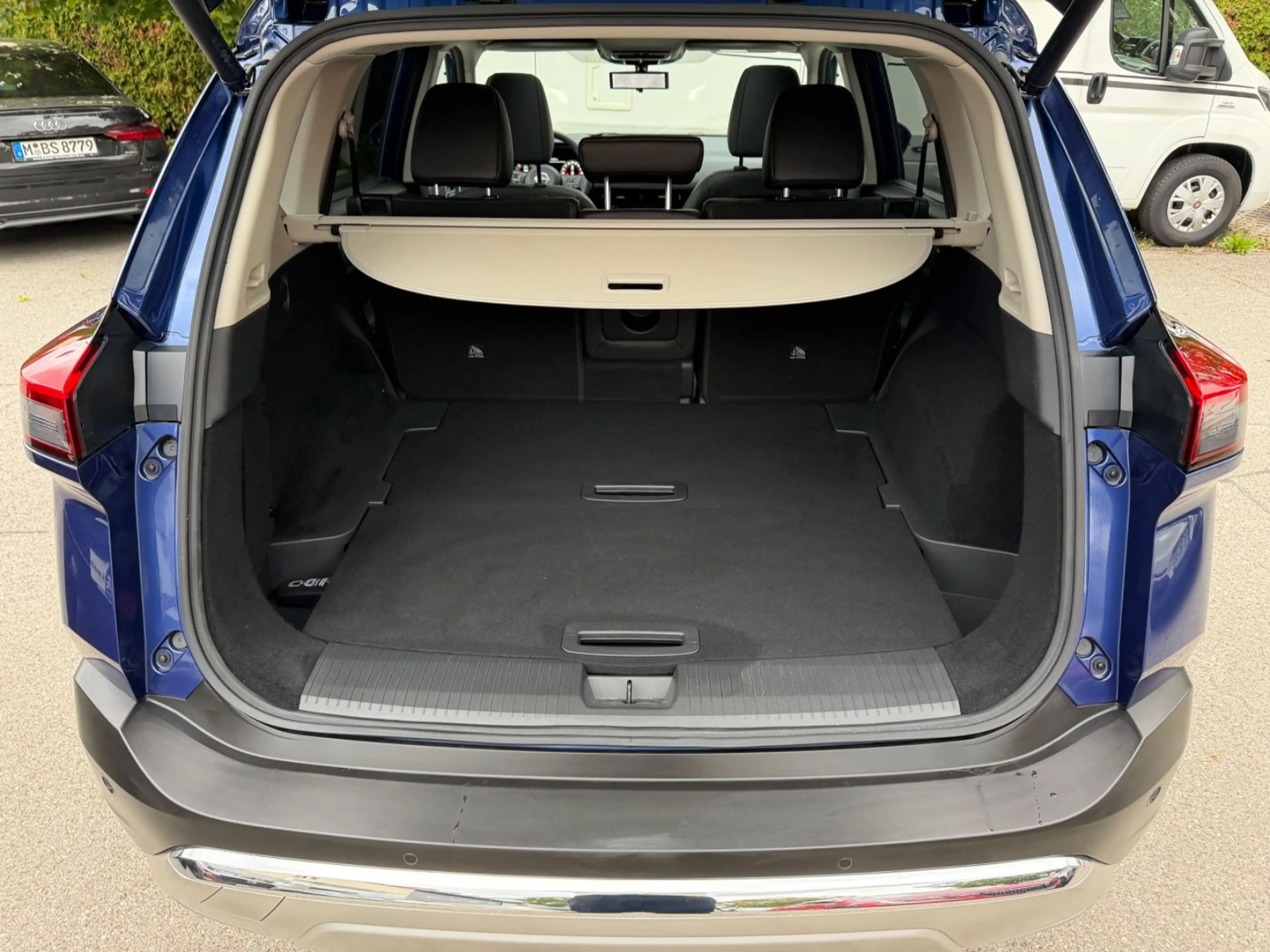Nissan X-Trail Tekna 1.5 VC-T e-4ORCE/HUP/Pano/Kam./20" — photo 11