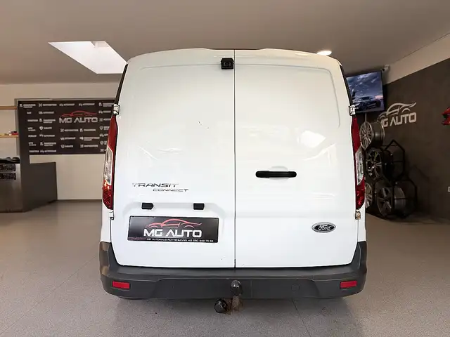 Ford Transit Connect view 9
